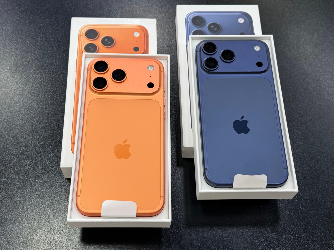 Origin�l Apple iPhone 17 Pro Max, iPhone 17 Pro, iPhone 17, iPhone Air, iPhone 16 Pro Max, iPhone 16 Pro , Samsung Galaxy S26 Ultra , Samsung Galaxy S26�   , �Kontaktujte n�s :� WHATSAPP CHAT : +32460211540�,  EMAIL: gadgettspheresl@gmail.com 